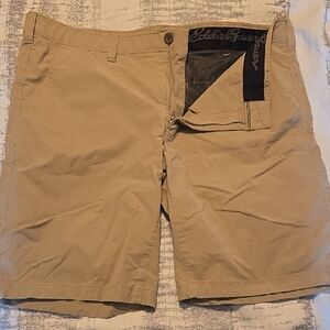 Eddie Bauer Tan Flat Front Shorts Classic Style